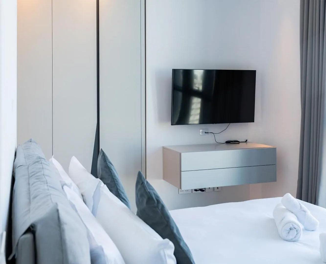 Modern Apartment In The Center Of St Julians By Arcobnb Saint Julian's